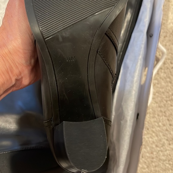 Marc Fisher's Kessler tall dress boots ankle strap buckle elastic back brown 7.5 - Picture 2 of 4